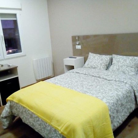 Residencia Compostela 2 Bed & Breakfast Santiago de Compostela Exterior foto