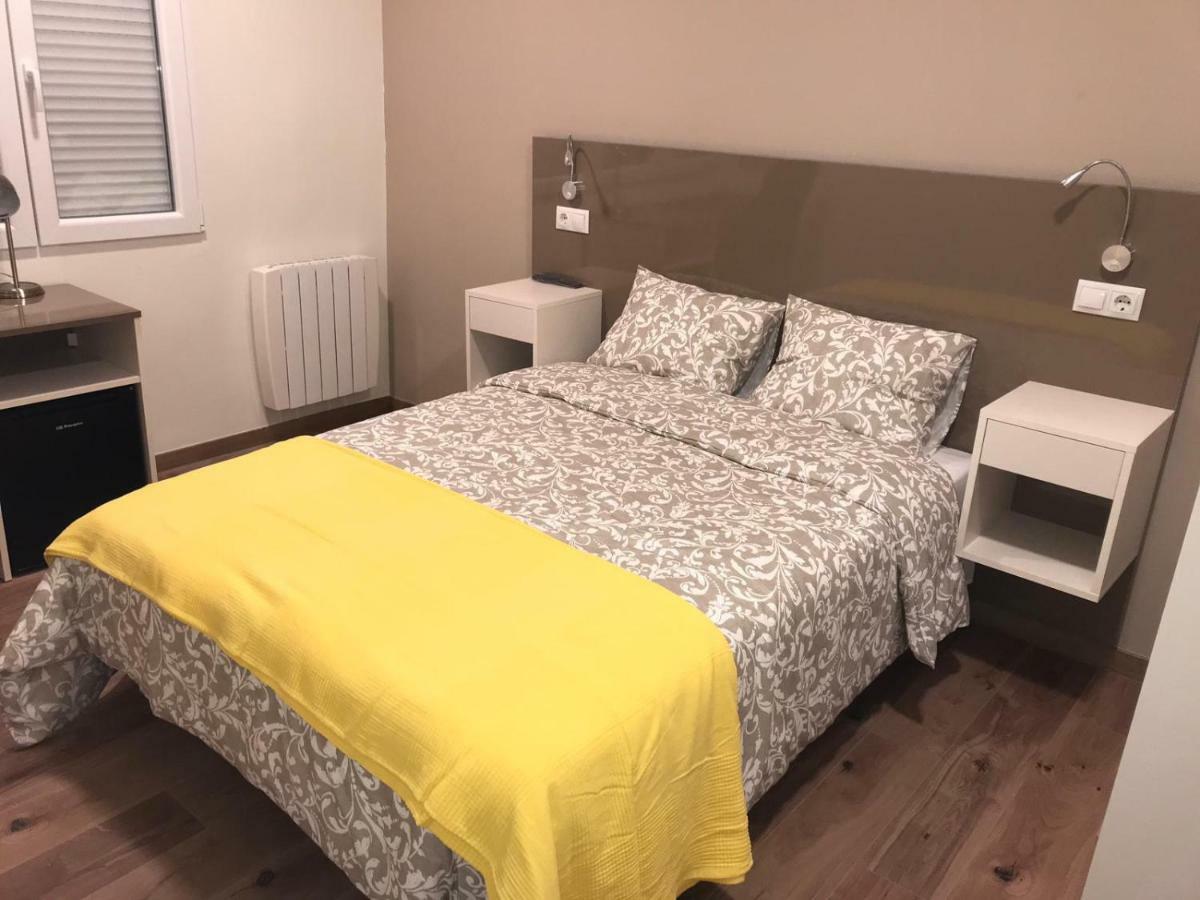 Residencia Compostela 2 Bed & Breakfast Santiago de Compostela Exterior foto